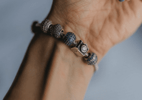 A Touch of Personalization: Why Picture-Infused Bracelets Are a Must-Have Accessory