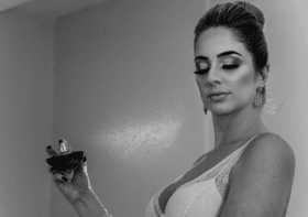 How to Match Your Fragrance With Your Makeup Looks